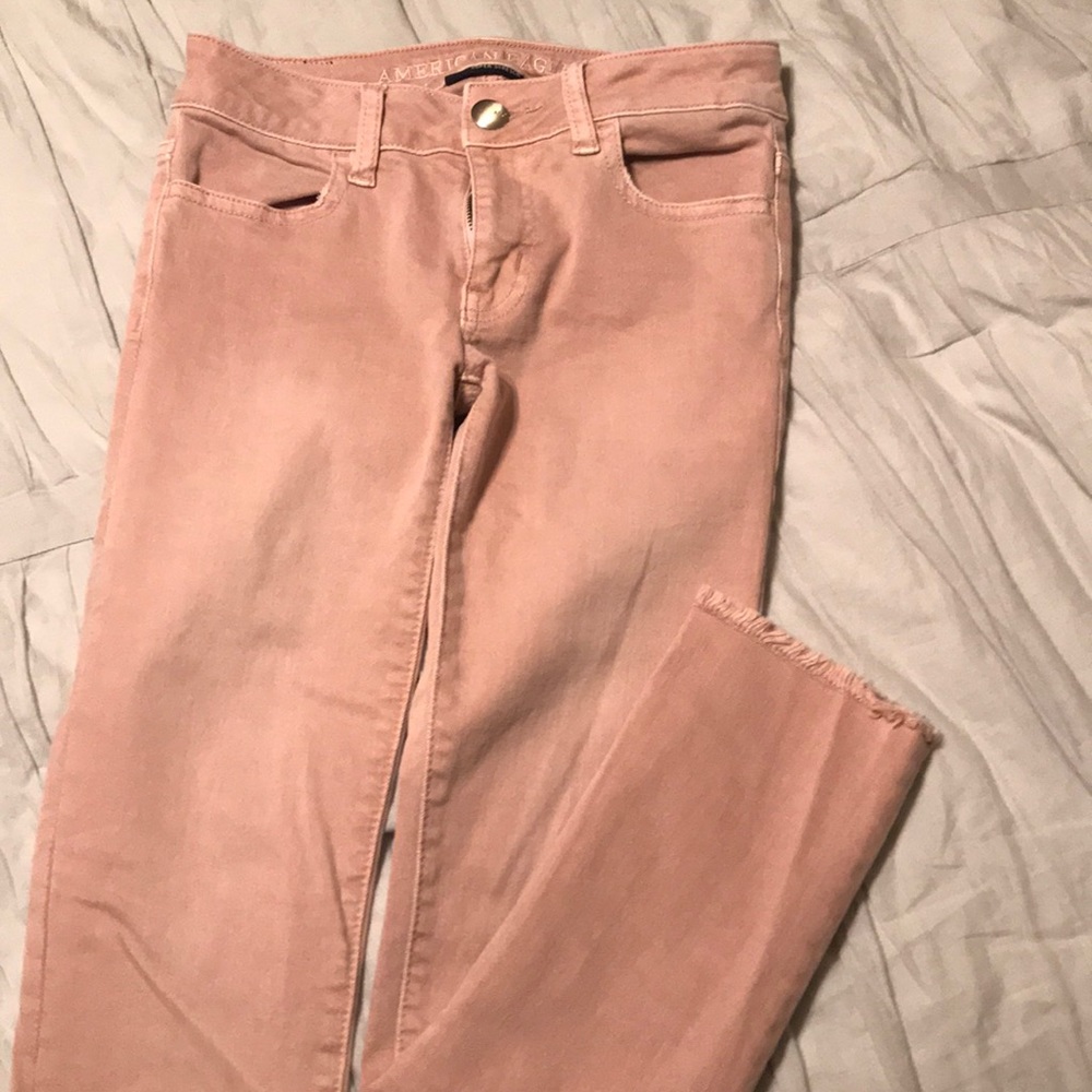Rose cropped American eagle jeans